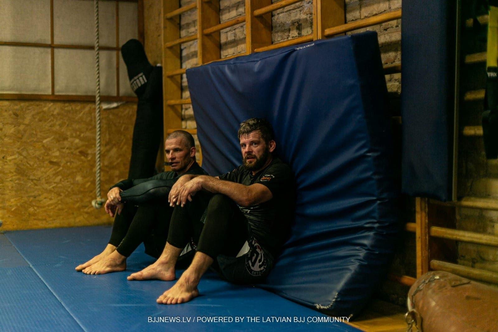 No-Gi